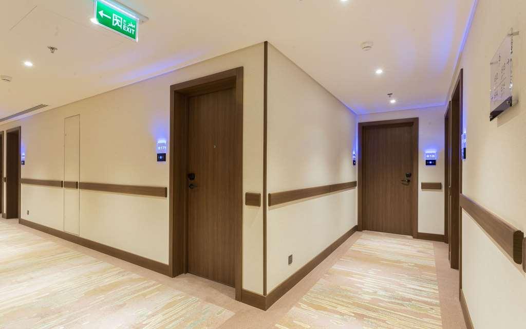 Comfort Hotel Jeddah King Road Interior photo