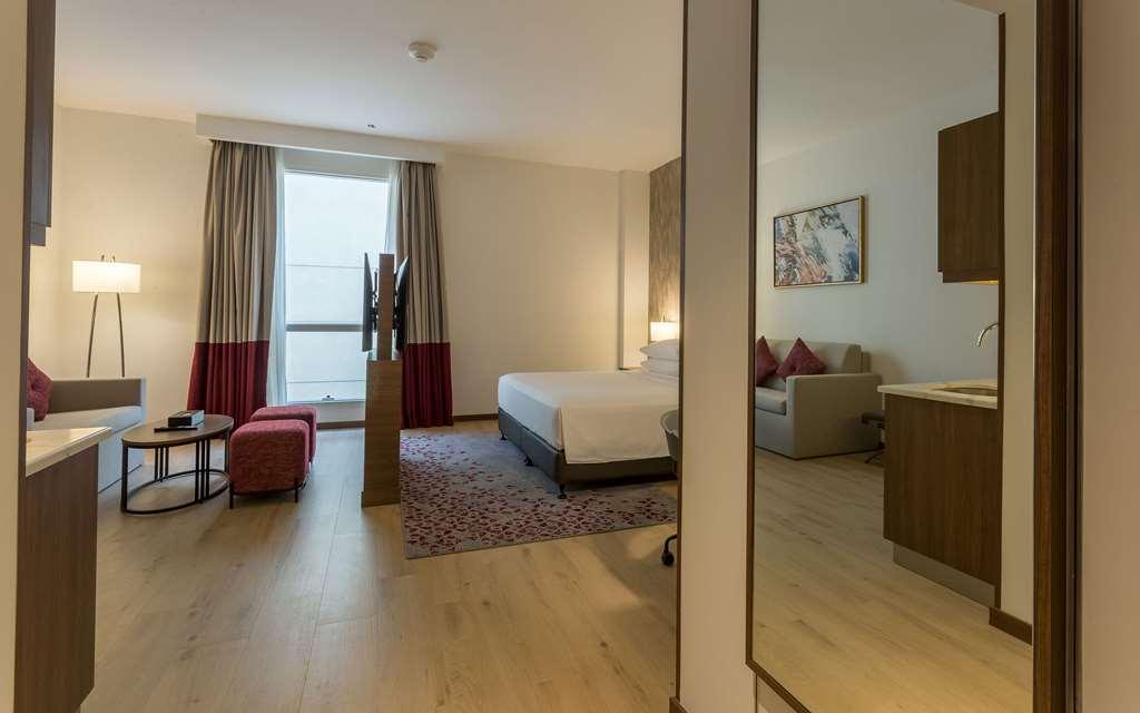 Comfort Hotel Jeddah King Road Room photo