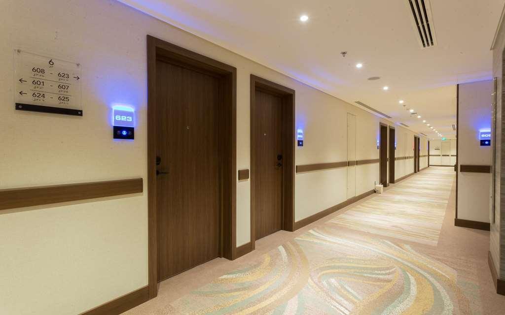 Comfort Hotel Jeddah King Road Interior photo