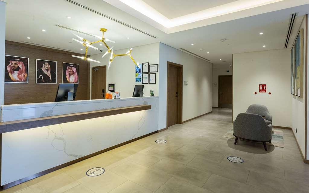 Comfort Hotel Jeddah King Road Interior photo