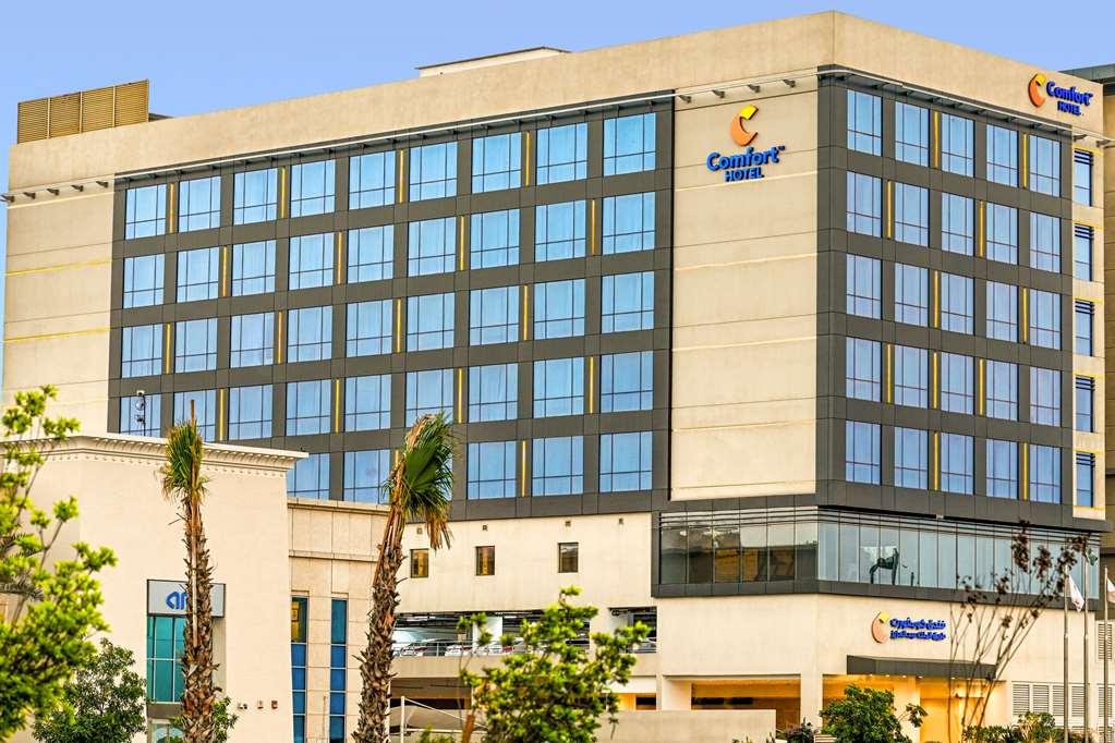 Comfort Hotel Jeddah King Road Exterior photo